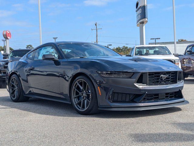 2024 Ford Mustang Dark Horse