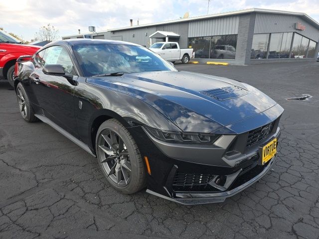 2024 Ford Mustang Dark Horse