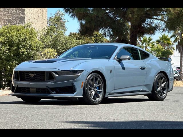 2024 Ford Mustang Dark Horse