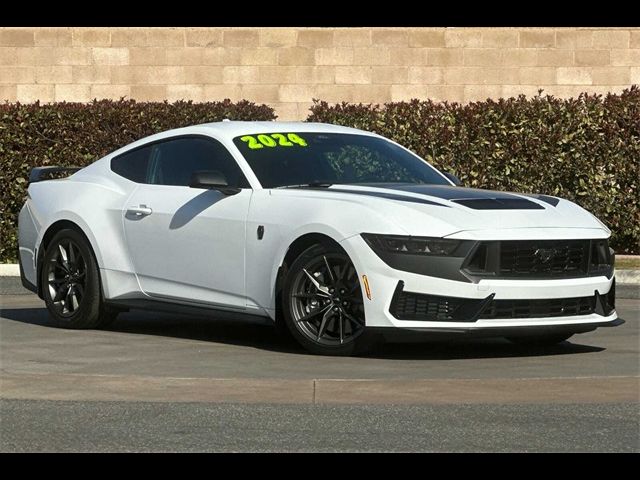 2024 Ford Mustang Dark Horse