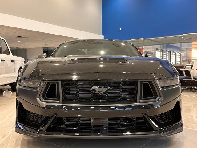 2024 Ford Mustang Dark Horse