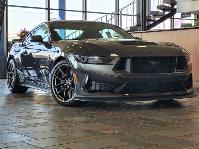 2024 Ford Mustang Dark Horse