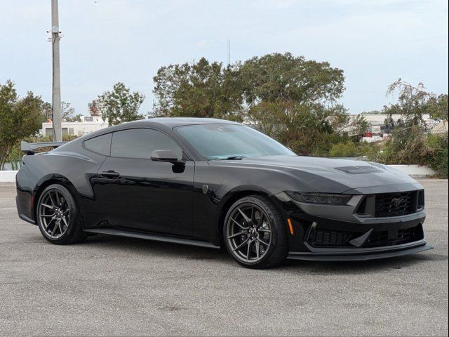 2024 Ford Mustang Dark Horse