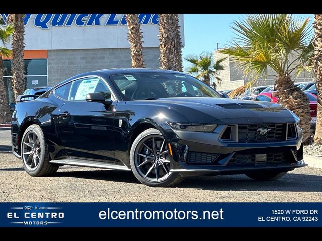 2024 Ford Mustang Dark Horse