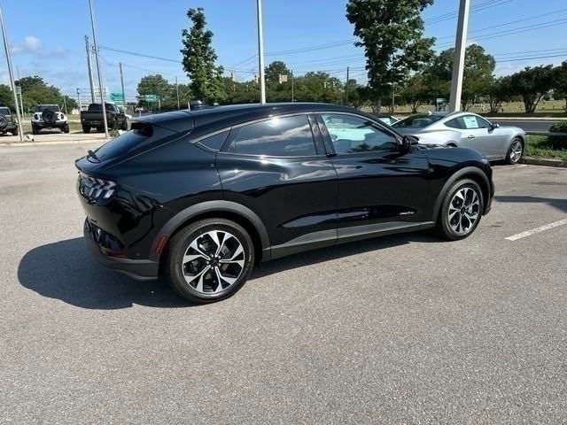 2024 Ford Mustang Mach-E Select