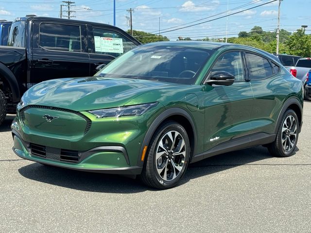 2024 Ford Mustang Mach-E Select