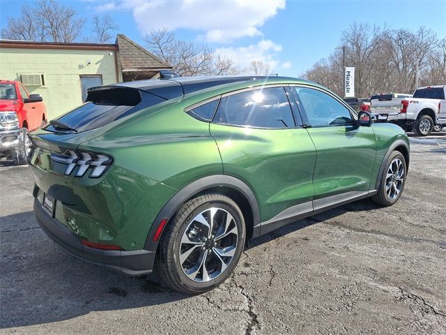 2024 Ford Mustang Mach-E Select