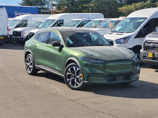 2024 Ford Mustang Mach-E Select