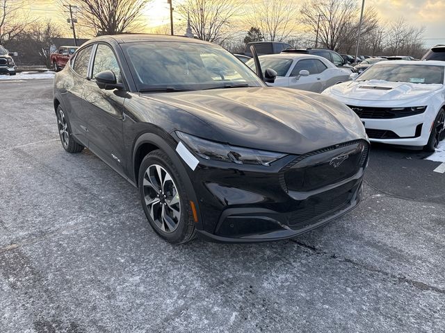 2024 Ford Mustang Mach-E Select