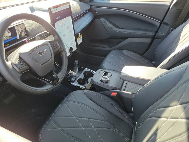 2024 Ford Mustang Mach-E Select