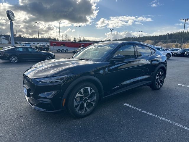 2024 Ford Mustang Mach-E Select