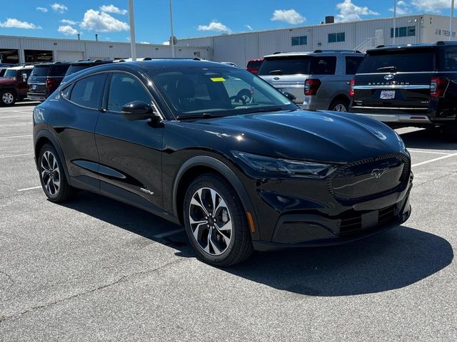 2024 Ford Mustang Mach-E Select