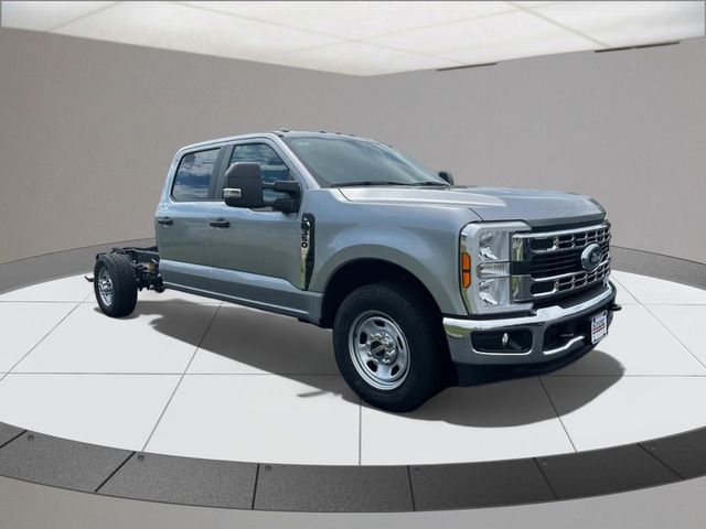 2024 Ford F-350 XL