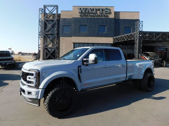 2024 Ford F-450 Platinum