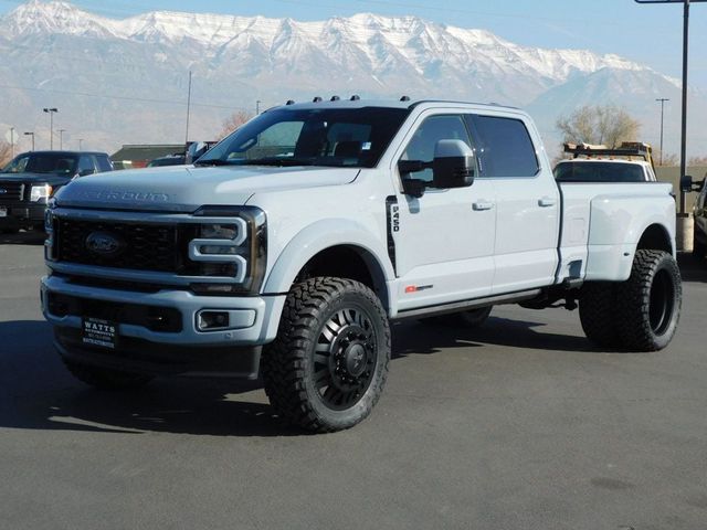 2024 Ford F-450 Platinum