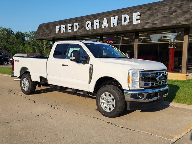 2024 Ford F-250 XLT