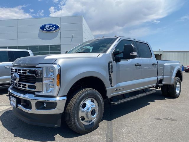 2024 Ford F-350 XLT