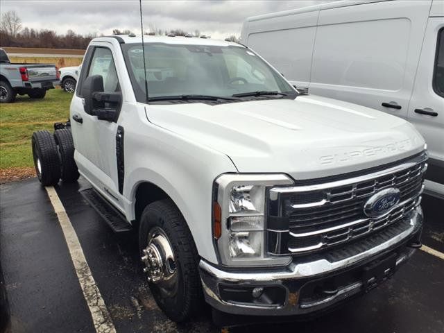 2024 Ford F-350 XLT