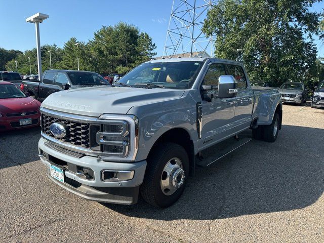 2024 Ford F-350 Platinum