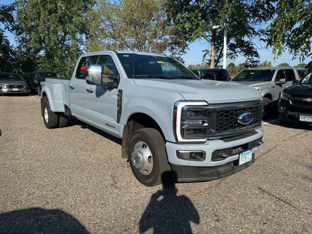 2024 Ford F-350 Platinum