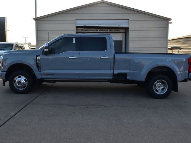 2024 Ford F-350 Platinum