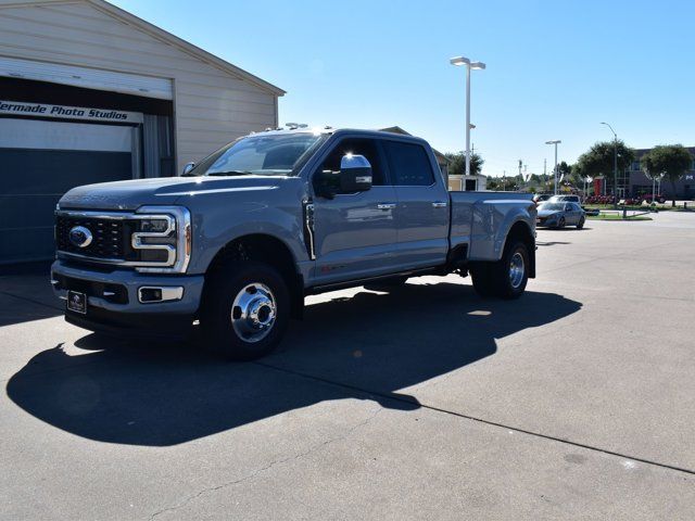 2024 Ford F-350 Platinum