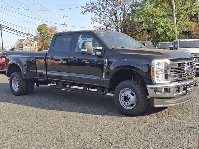 2024 Ford F-350 XLT