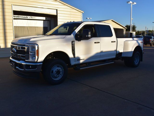 2024 Ford F-350 XLT