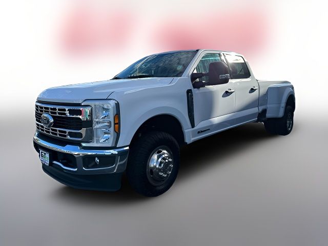 2024 Ford F-350 XLT