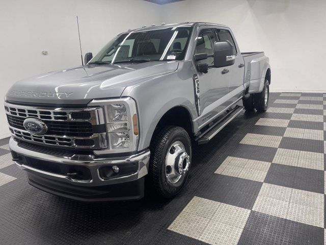 2024 Ford F-350 XLT