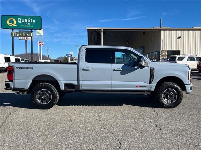 2024 Ford F-350 Lariat