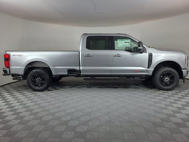 2024 Ford F-350 XLT