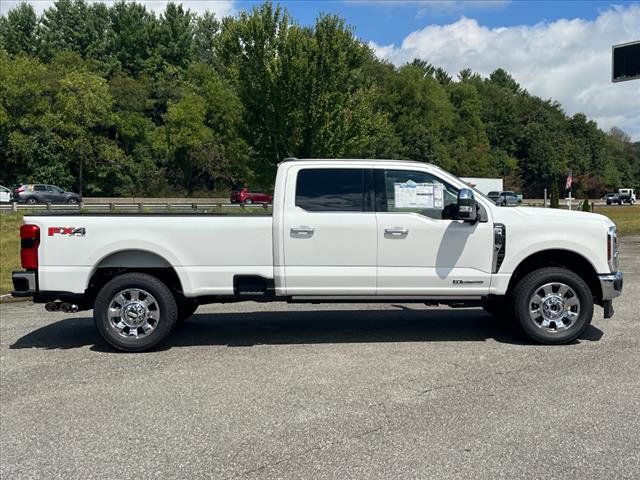 2024 Ford F-350 Lariat