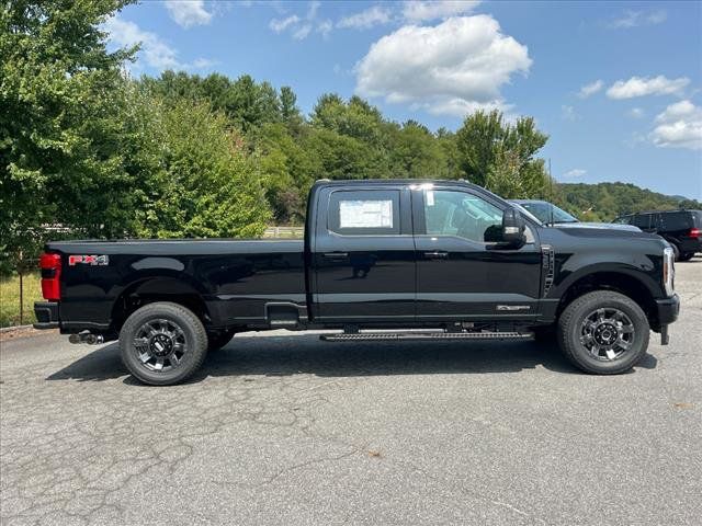 2024 Ford F-350 Lariat