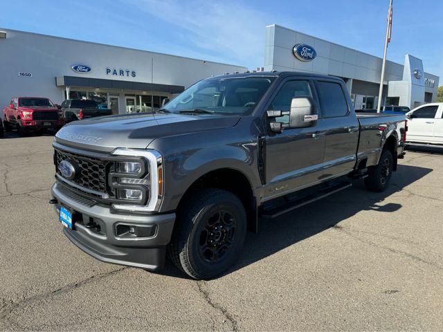 2024 Ford F-350 XLT