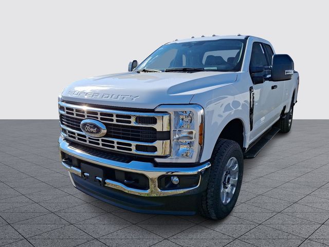 2024 Ford F-350 XLT