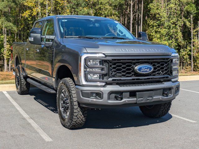 2024 Ford F-350 Lariat