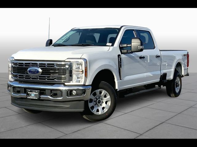 2024 Ford F-350 XLT