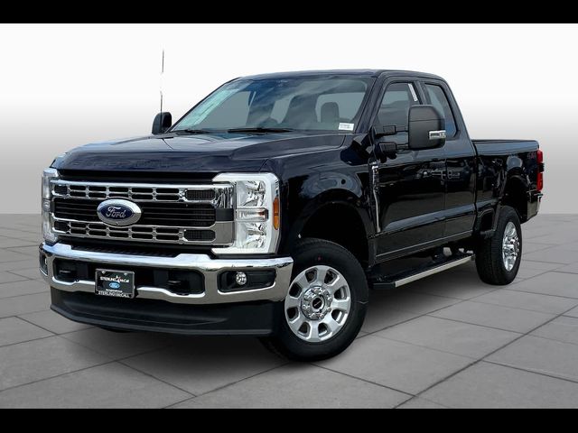 2024 Ford F-350 XLT