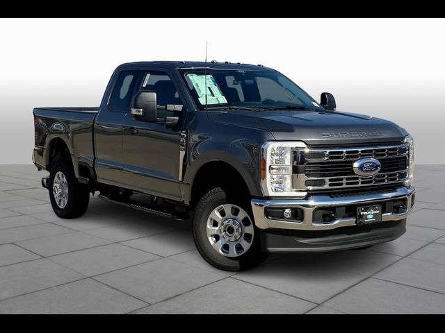 2024 Ford F-350 XLT