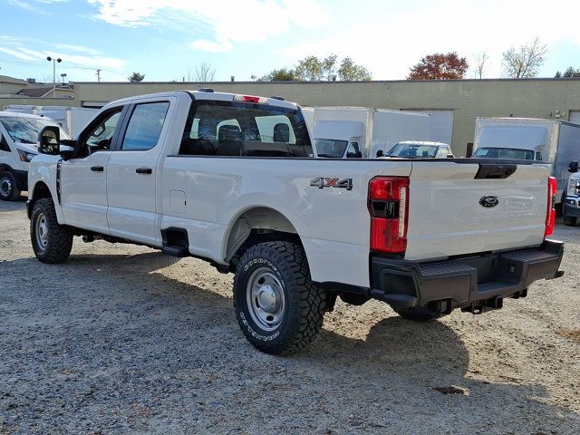 2024 Ford F-350 XLT