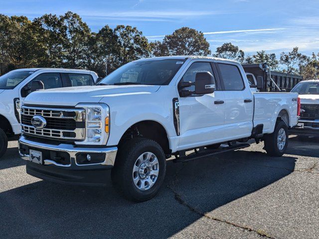 2024 Ford F-350 XLT