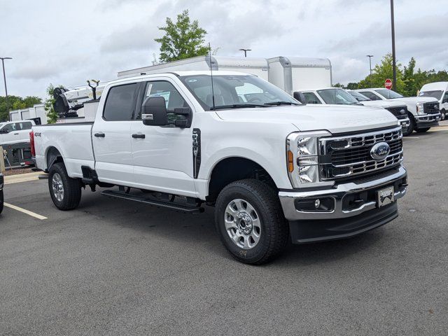 2024 Ford F-350 XLT