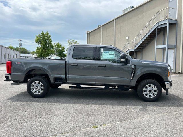 2024 Ford F-350 XLT