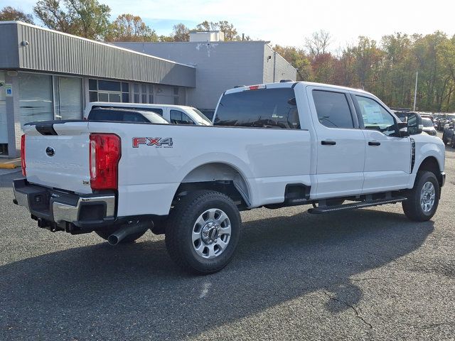 2024 Ford F-350 XLT