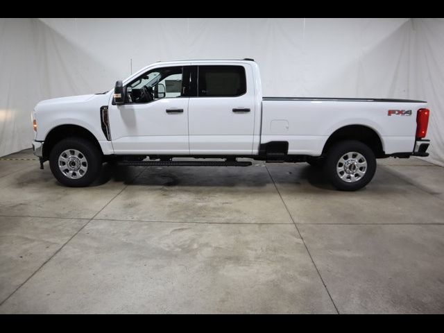 2024 Ford F-350 XLT