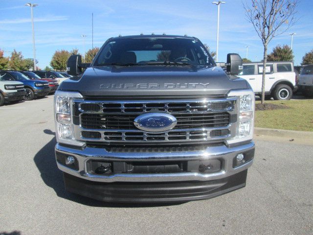 2024 Ford F-350 XLT