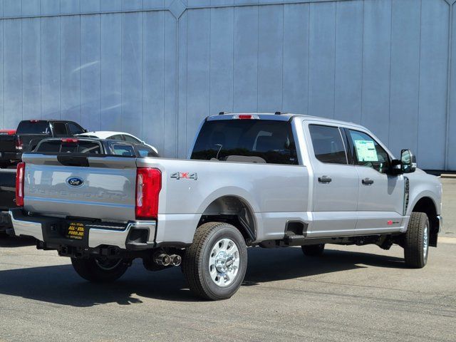 2024 Ford F-350 XLT