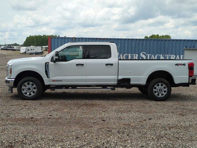 2024 Ford F-350 XLT