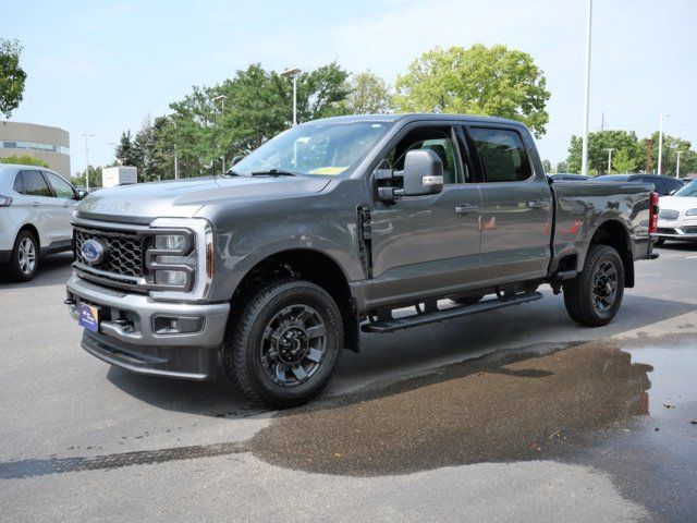 2024 Ford F-350 XLT